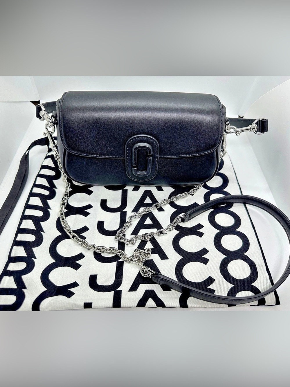 Marc Jacobs The Clover Shoulder Bag Black Chain Crossbody Bag